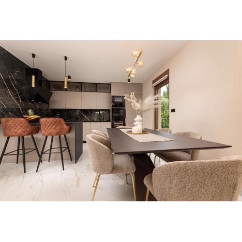 88 TREES Luxury Apartment