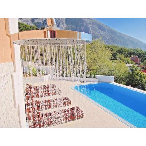 8910 Comfortable holiday residence