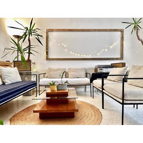 96 Sqm last floor shared apartment