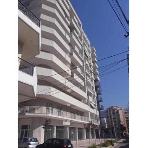 9th floor Apartment