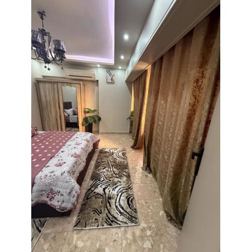 شقه مفروشه بالمهندسين امام مستشفى الصفا