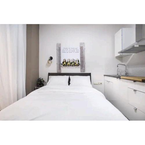 A comfortable small studio nearby Acropolis 1