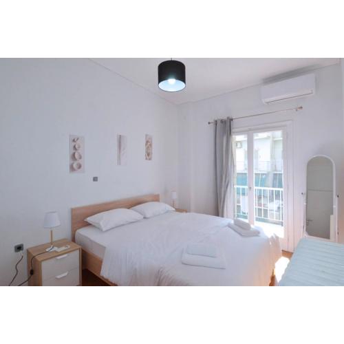 A cozy minimal apartment at Koukaki, Dimitrako...