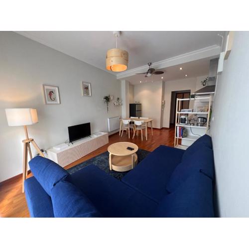 A estrenar ,con vistas al mar y aparcamiento gratis en el casco Viejo-Centro-Zona portuaria