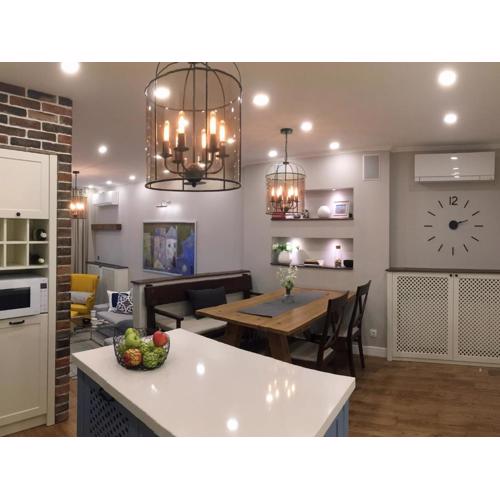 A luxury apartment with patio and BBQ