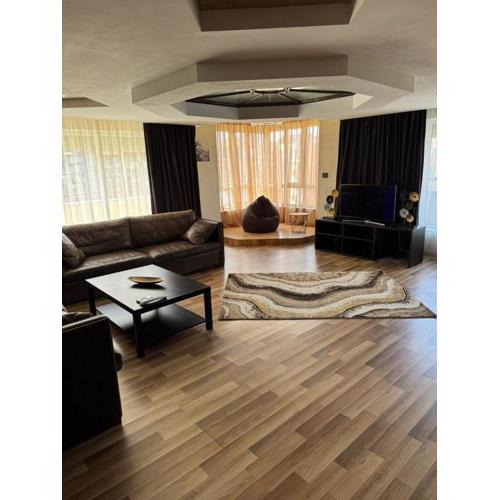 A luxury apartment,3 bedrooms