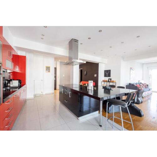 A Luxury & Comfortable Apt in Athens
