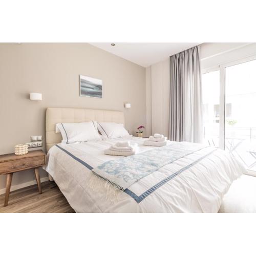 A14 Sunny & chic 2Room apartment near Plaka & Parthenon