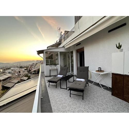 A17 Rhodolite sunny terrace