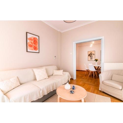 A35 Heart of Thiseio renovated in 2024 close to Acropolis