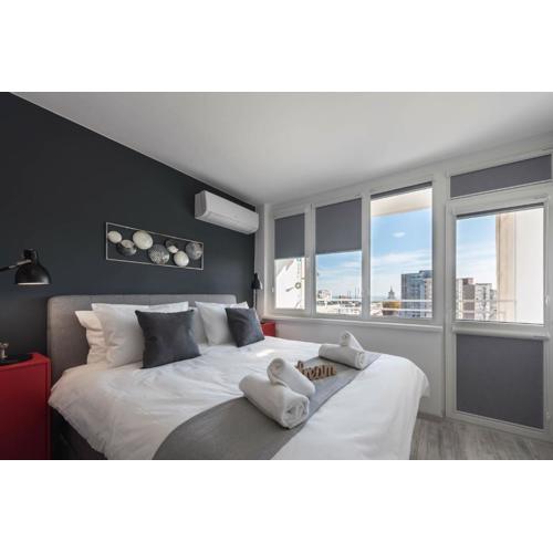 ABOVE THE SEA apartment
