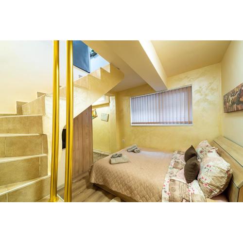 Abstract Apartment