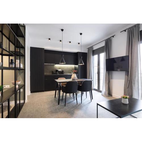 Academy Elegant Apartment #102