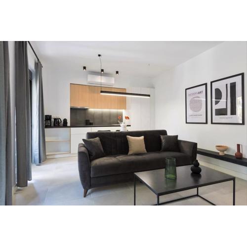 Academy Elegant Apartment #201
