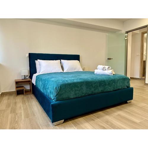 Academys Modern Apartments by Athens Urban Retreat