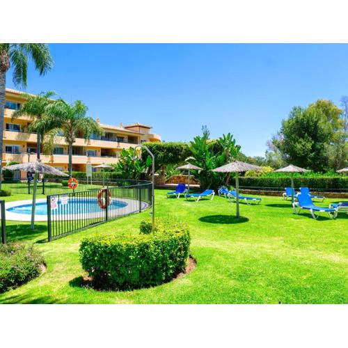 Acogedor apartamento con piscina en Marbella