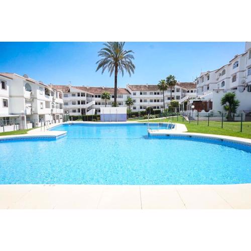 Acogedor apartamento con piscina en Mijas