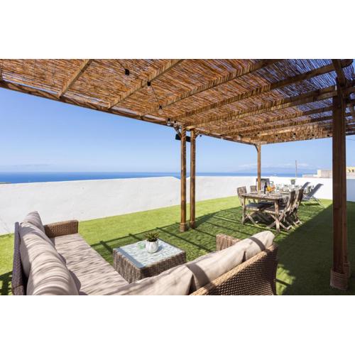 Acogedor Apartamento con vistas al mar en Costa Adeje