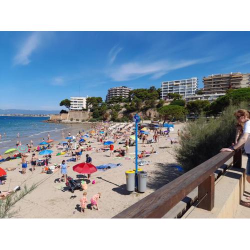 Acogedor apartamento junto al mar