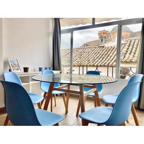 Acogedor apt 6pax 3Bdr 2Bth - CozyHomeSevilla6