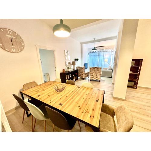 Acogedor apt 8pax 4Bdr 2Bth- CozyHomeSevilla2