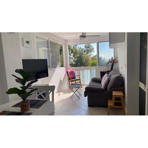 Acogedor y luminoso apartamento en Benajarafe