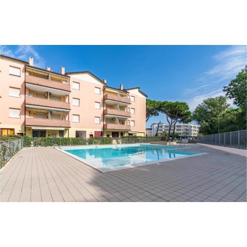 Acquamarina 8