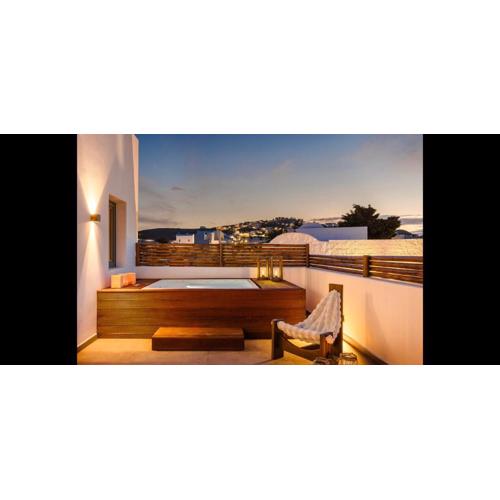 Acro Caldo Suites