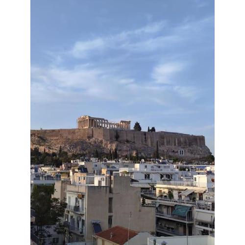 Acropoli 2 Bedroom Flat with Rooftop Acropolis View