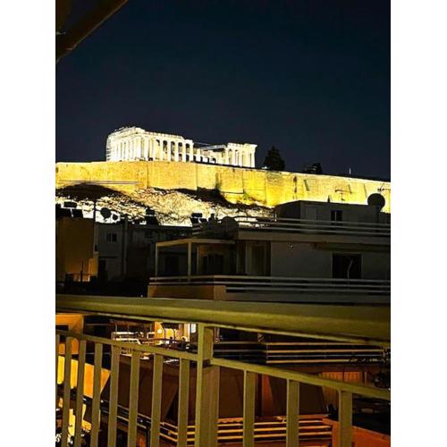 Acropolis Area Flat with Parthenon Views