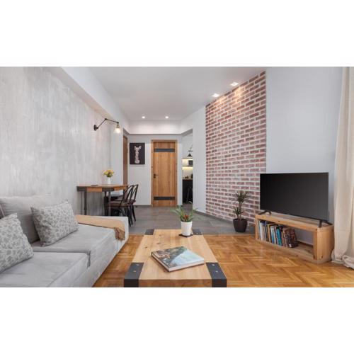 Acropolis Atmospheric Apartment