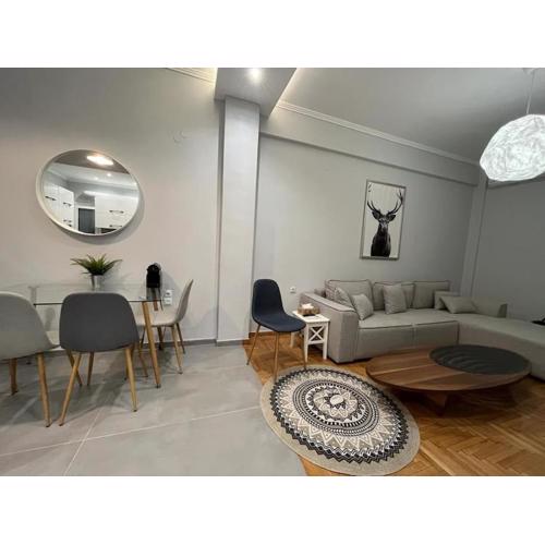 Acropolis Casa 2bdr/2bthr w/hot tub-3mins to plaka