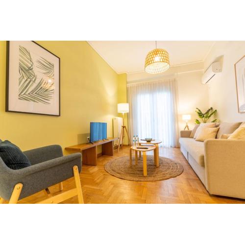 Acropolis Central Living