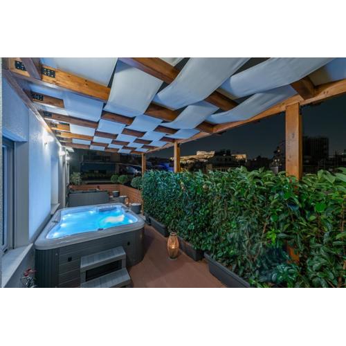 Acropolis Divine Penthouse