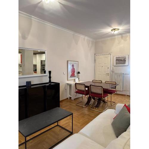Acropolis Elegant Apartment II