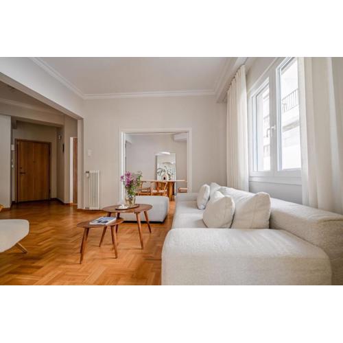 Acropolis Hideaway - Tranquil Retreat in Plaka