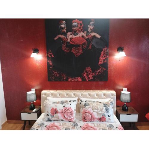 Acropolis Luxe Retreat Apartment