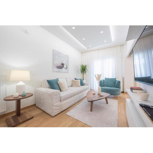 Acropolis Luxurious Apartment
