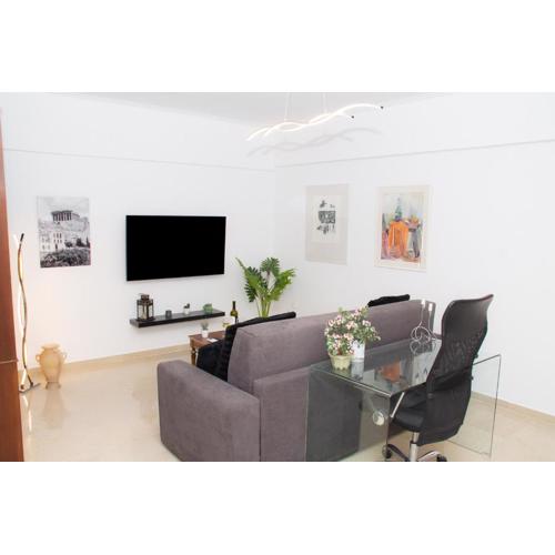 Acropolis Luxurious Legacy
