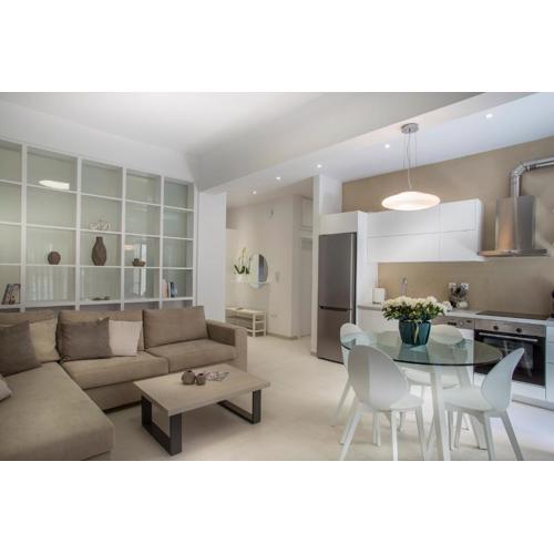 Acropolis Museum - Modern Living [I]