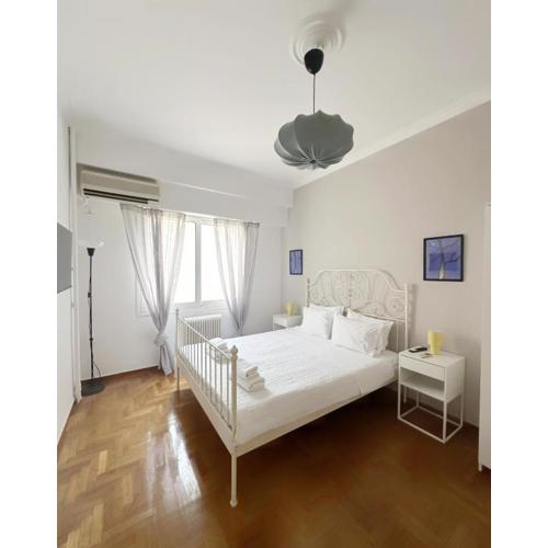 Acropolis Nest