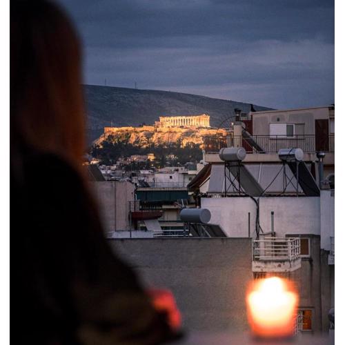 Acropolis Panorama Penthouse - Central Cozy Nest