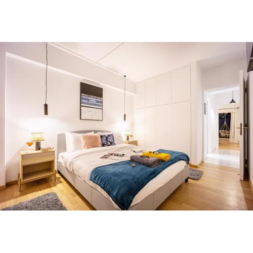 Acropolis Retreat Stay in Style