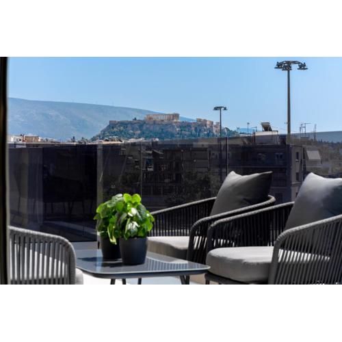 Acropolis View - Stylish City Penthouse