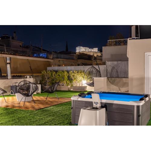 Acropolis View 3-Bdrm with Rooftop Garden & Jacuzzi