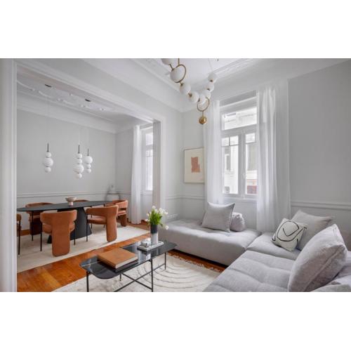 Acropolis Villa 3BR 9ppl 10 minutes Metro&Museum