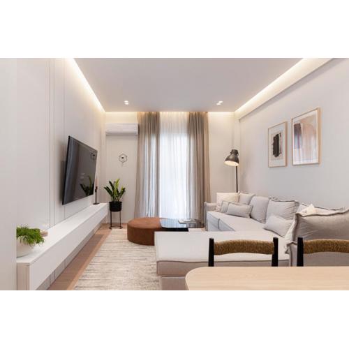 Acropolis White Key Residence