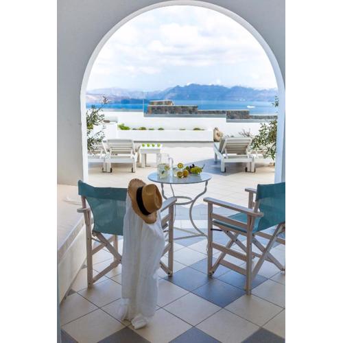 Acrothea Suites and Villas - Akrotiri Caldera - Santorini