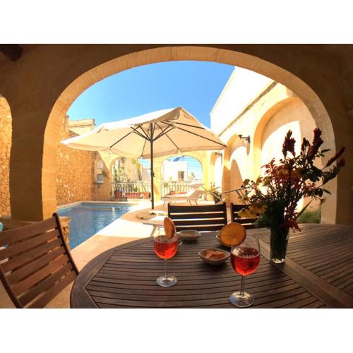 Ad Hoc B&B