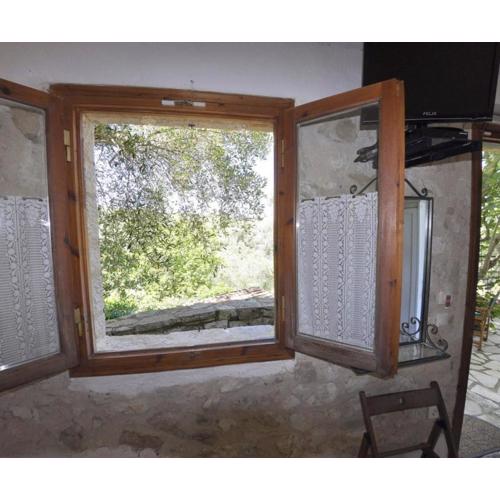Adamantia Newly Built Room A3